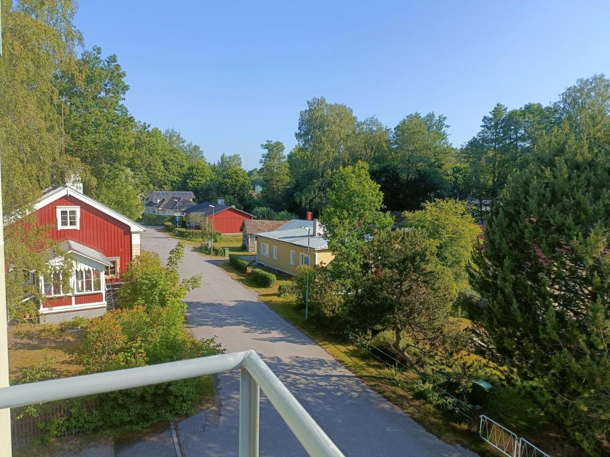 Hieno Kaksio Keskustassa Rauhallisella Alueella Loviisa Kültér fotó
